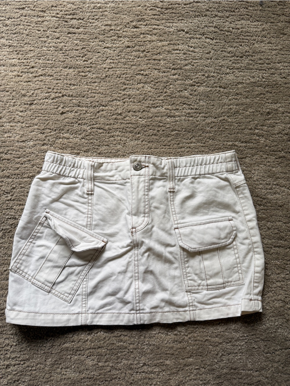 BDG White Cargo Skirt